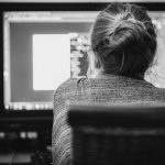 Wat zijn de beste AI-tools om een logo mee te maken? 6 home office 4996834 1280